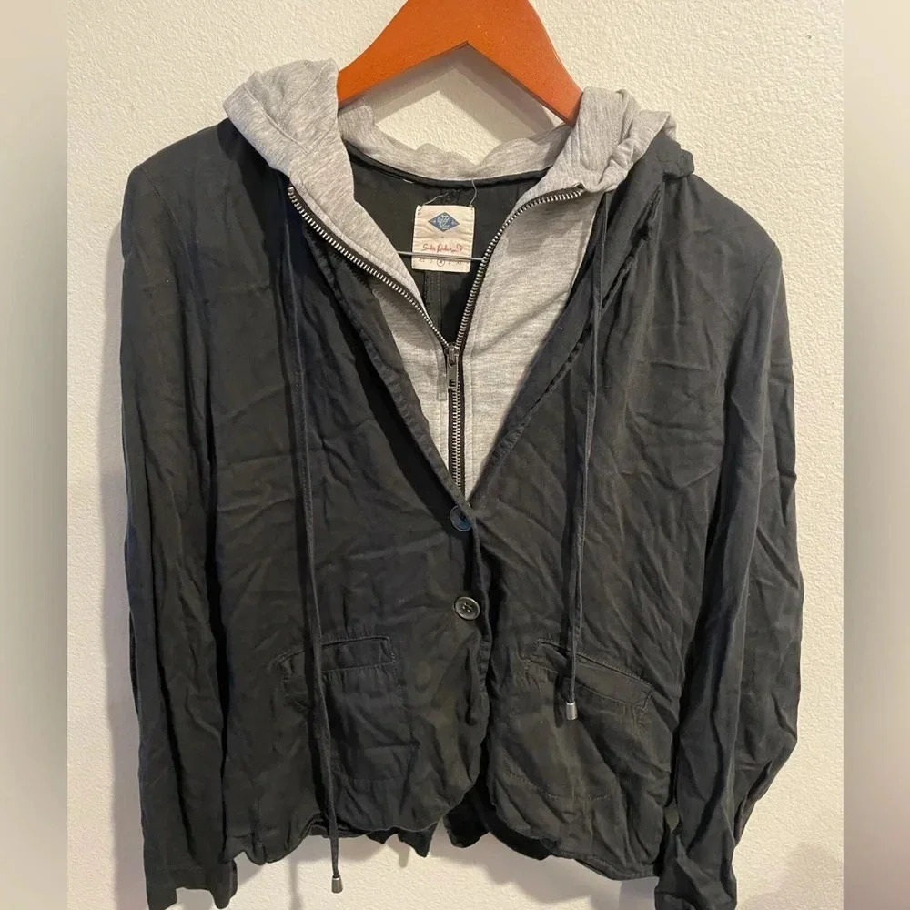 Wild Blue x Sadie Robertson sweater jacket‎ size Medium